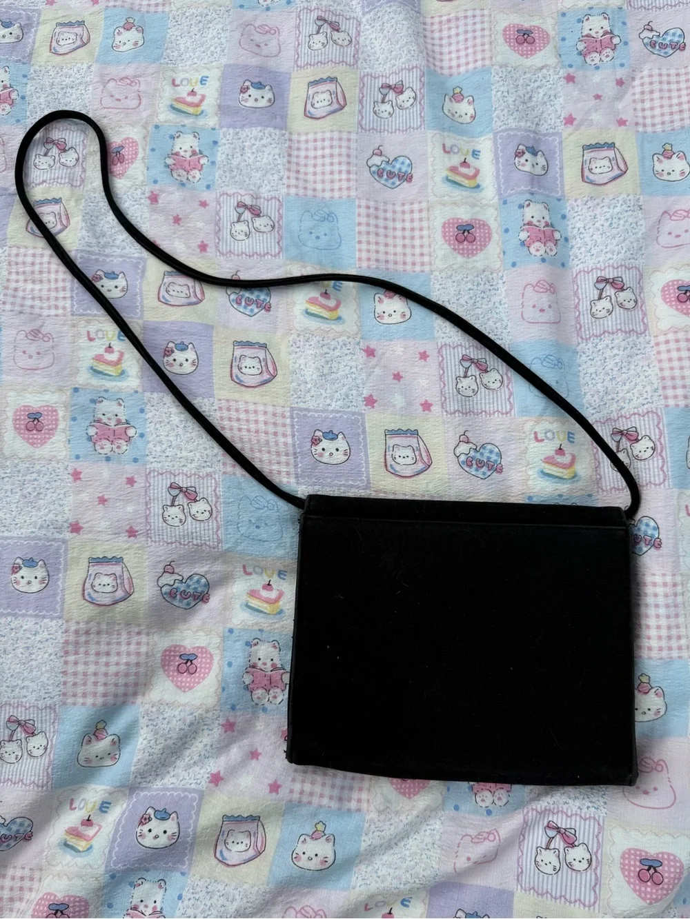 Vintage black velvet crossbody with bow detail